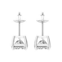 Regal Radiance - Princess-Cut Diamond Earring